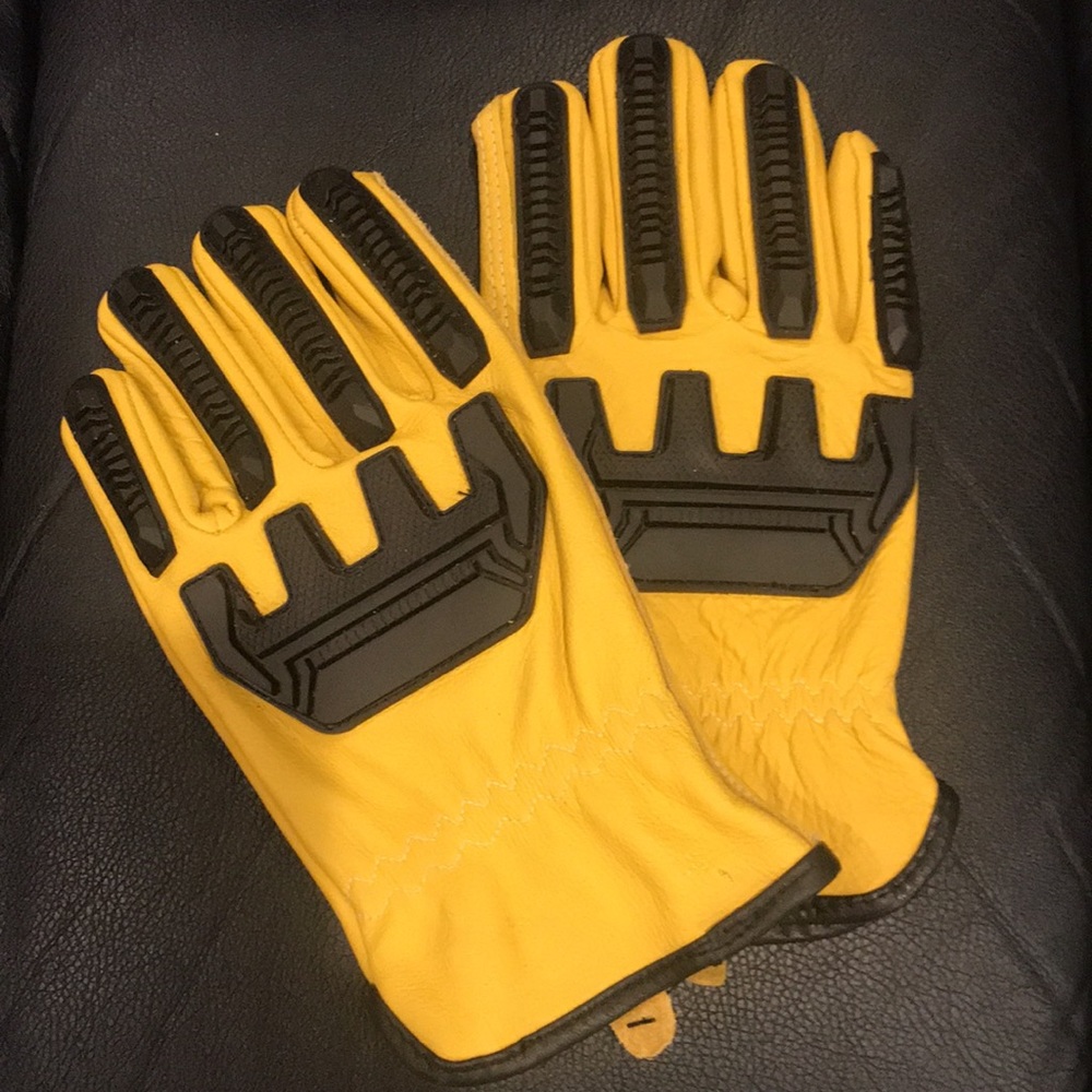 Brand new Hardy Work Gloves